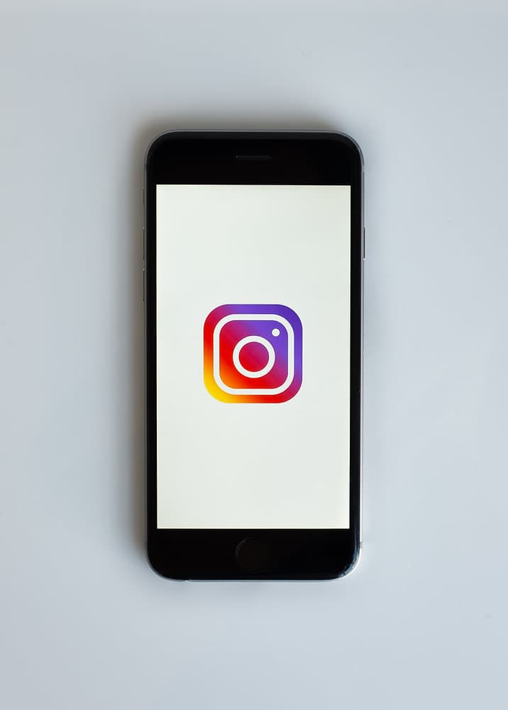 Imagem de capa do artigo HASHTAGS BANIDAS DO INSTAGRAM E SEU IMPACTO NAS EMPRESAS